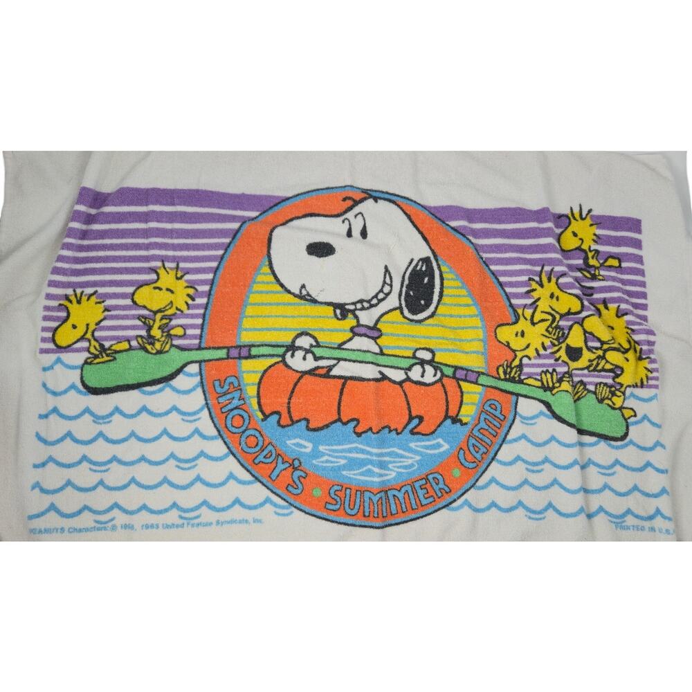 Vintage Peanuts Snoopy Summer Camp Beach Swim Towel 29x50 Retro Collectible